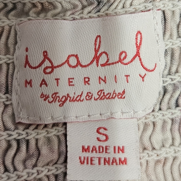 Isabel Maternity by Ingrid & Isabel Blouse Size S Woman's in floral print. - Picture 11 of 12